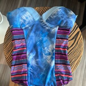 Seea one piece size small. New with tag